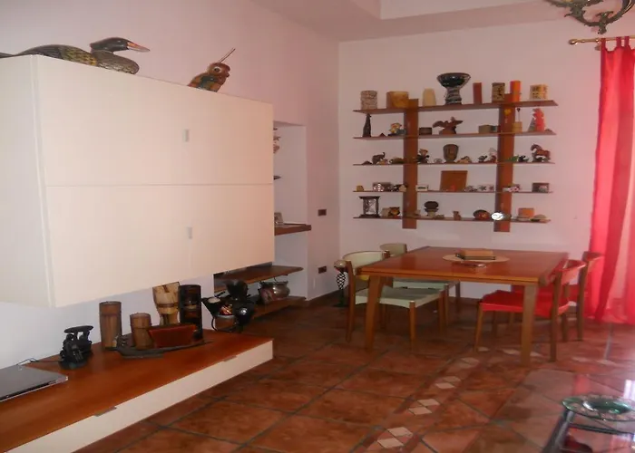 לינה וארוחת בוקר Casa Tua 4*