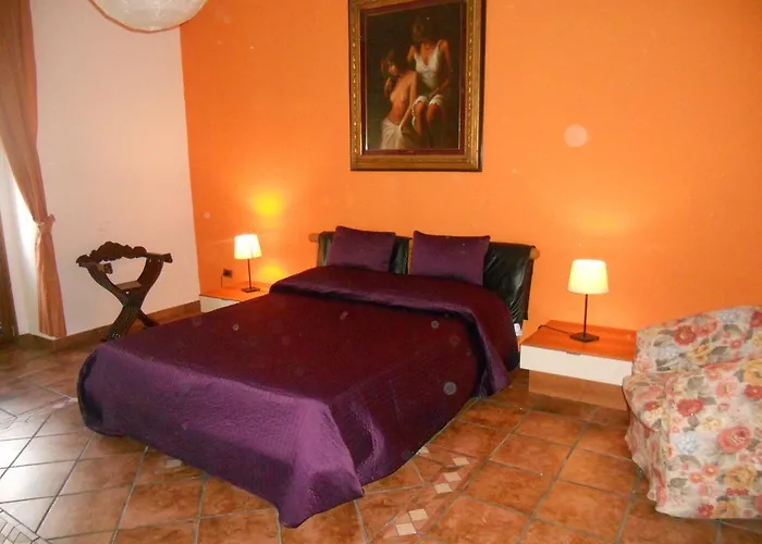 לינה וארוחת בוקר Casa Tua נאפולי